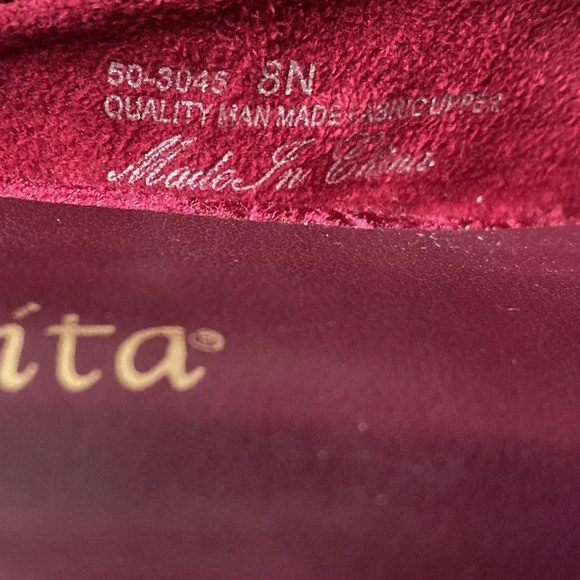 Bella Vita NWOB Burgundy Velvet Mules Size 8N - Picture 12 of 12